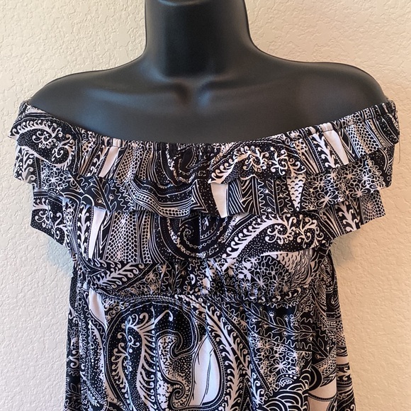 Swimsuit Cover Up - Picture 2 of 4